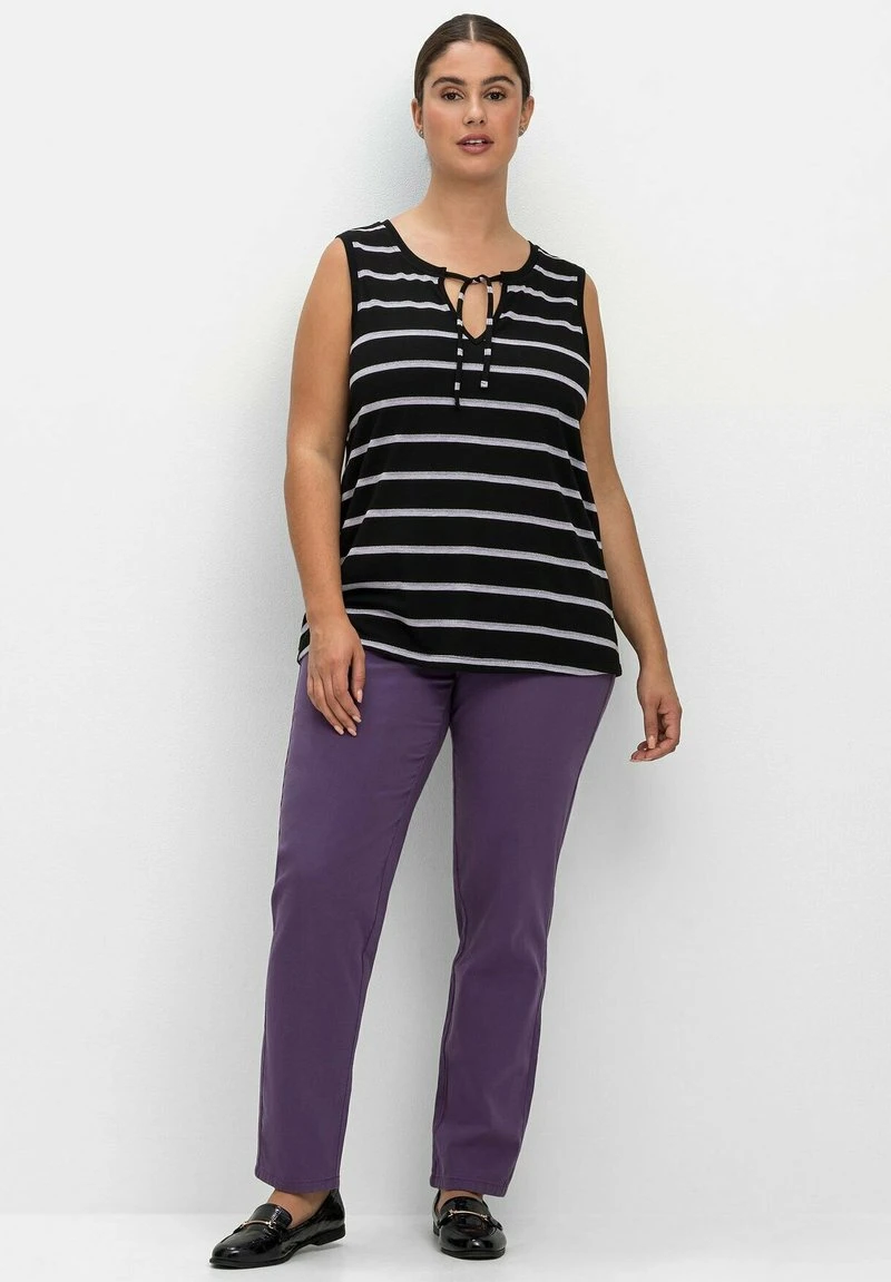 Sheego Top - Schwarz Gestreift 4 Sheego Top - Schwarz Gestreift – Bild 2