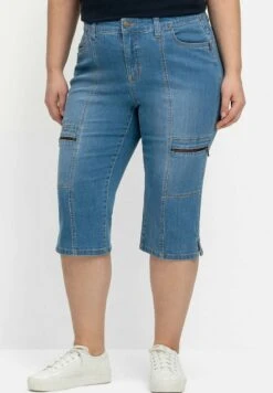 Sheego CAPRI - Jeans Shorts - Blue Bleached Denim