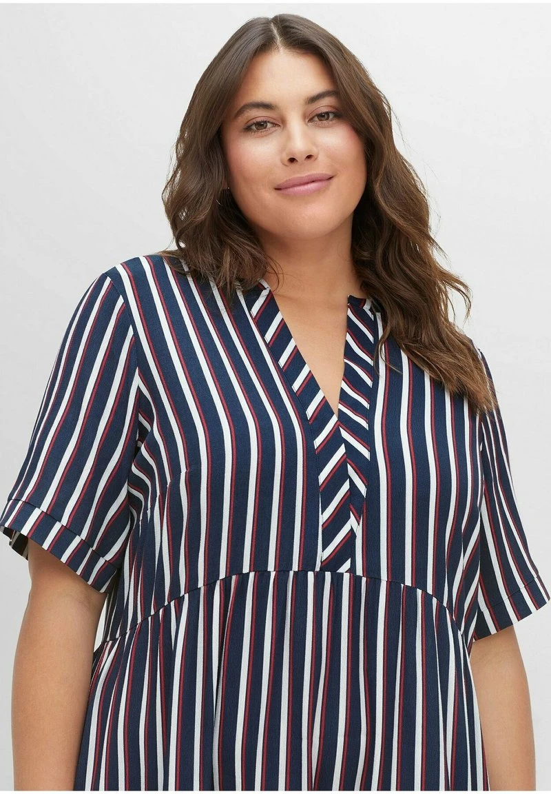 Sheego Maxikleid - Nachtblau Gestreift 6 Sheego Maxikleid - Nachtblau Gestreift – Bild 4