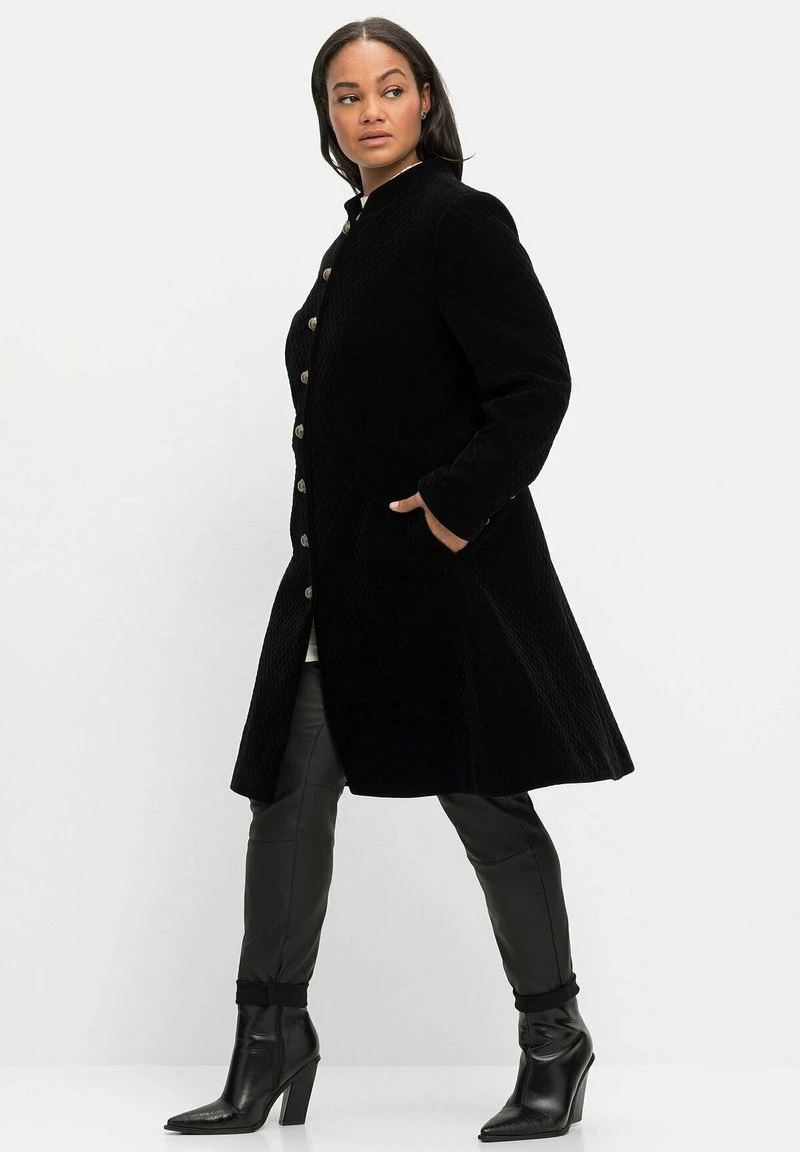 Sheego Klassischer Mantel - Schwarz 7 Sheego Klassischer Mantel - Schwarz – Bild 5