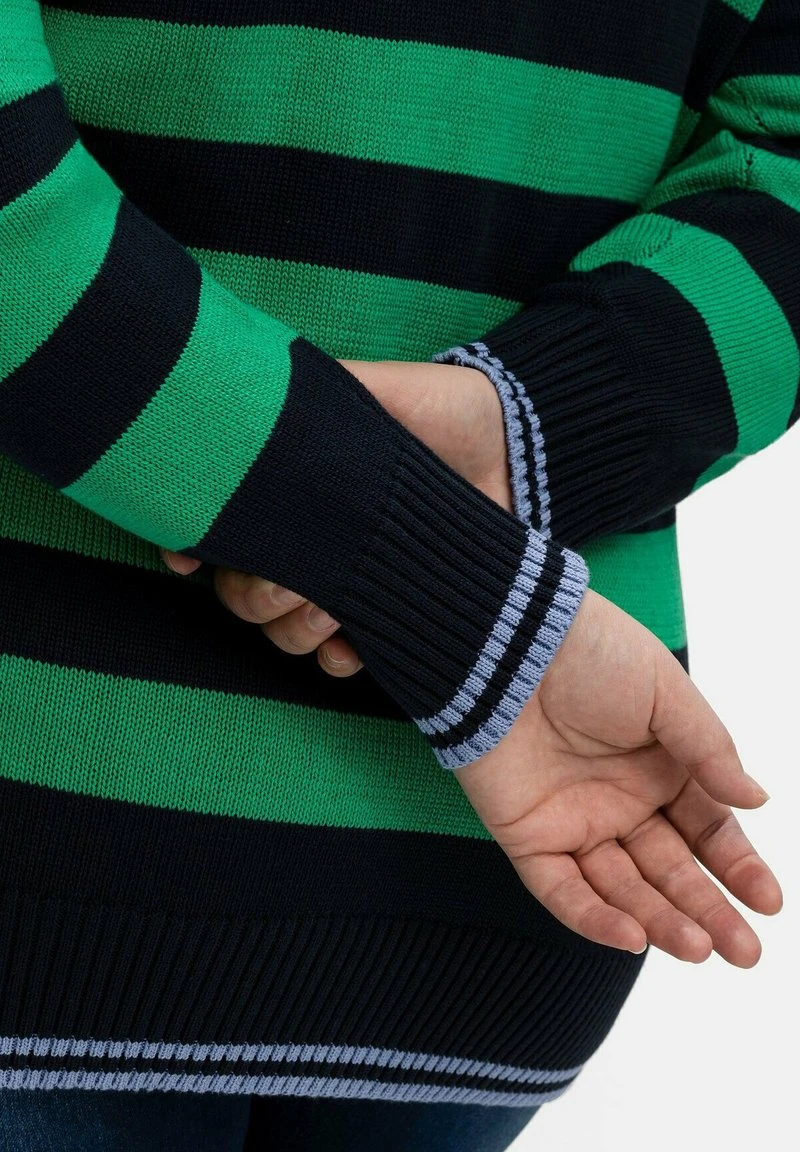 Sheego Strickjacke - Nachtblau Gestreift 6 Sheego Strickjacke - Nachtblau Gestreift – Bild 4