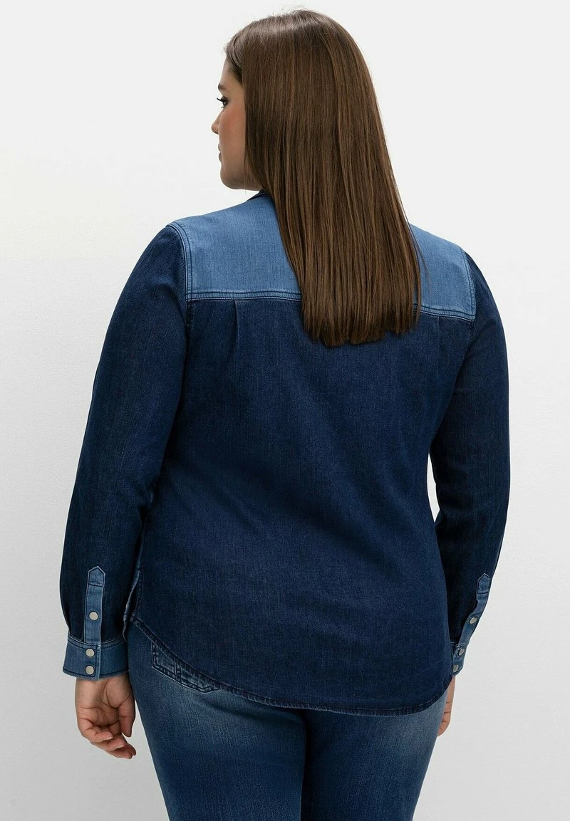 Sheego Hemdbluse - Blue Denim 5 Sheego Hemdbluse - Blue Denim – Bild 3