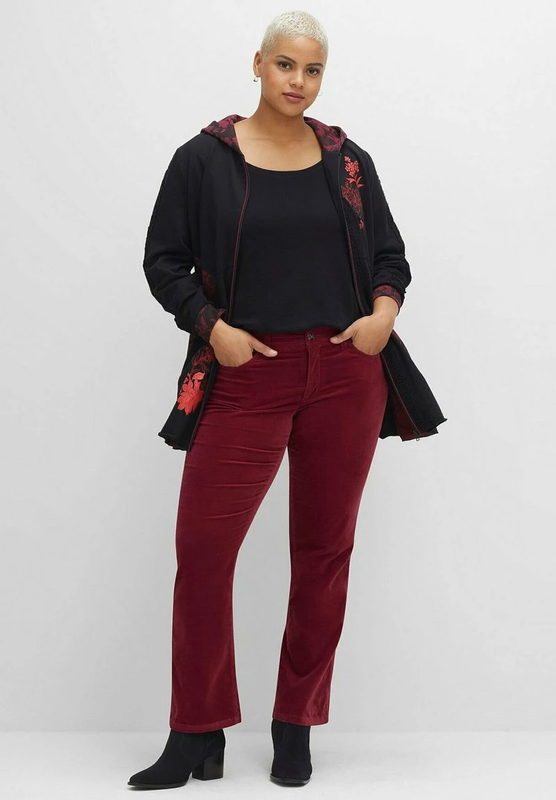 Sheego Stoffhose - Weinrot 4 Sheego Stoffhose - Weinrot – Bild 2