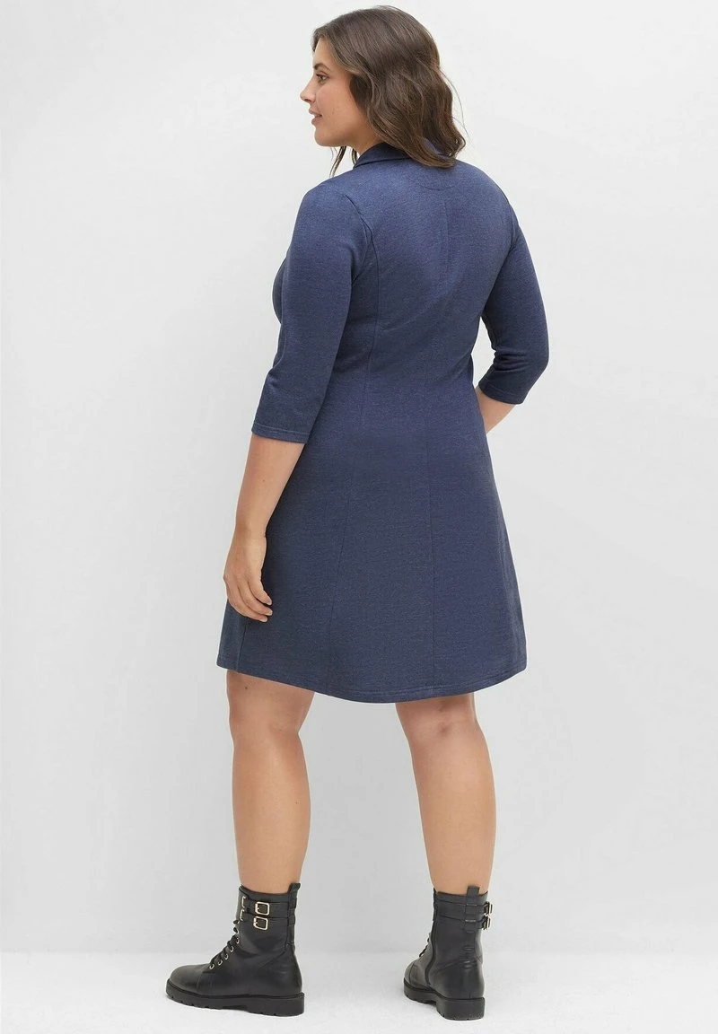 Sheego Blusenkleid - Indigo 4 Sheego Blusenkleid - Indigo – Bild 2