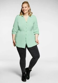 Sheego Hemdbluse - Pudergrün 9 Sheego Hemdbluse - Pudergrün -Sheego 75f134d7315442caa3b35356608ce6f0