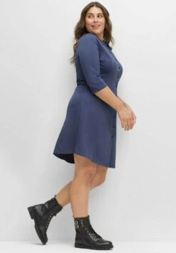Sheego Blusenkleid - Indigo 11 Sheego Blusenkleid - Indigo -Sheego 7b38090d7d7f455ea02ee682ea23d31d
