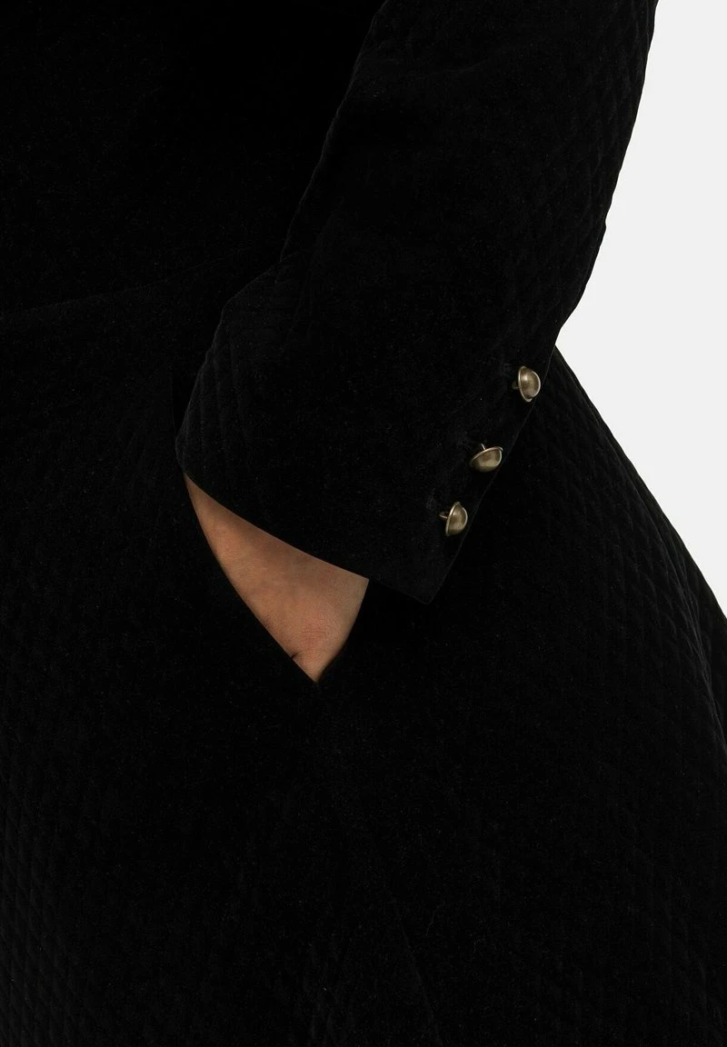 Sheego Klassischer Mantel - Schwarz 6 Sheego Klassischer Mantel - Schwarz – Bild 4