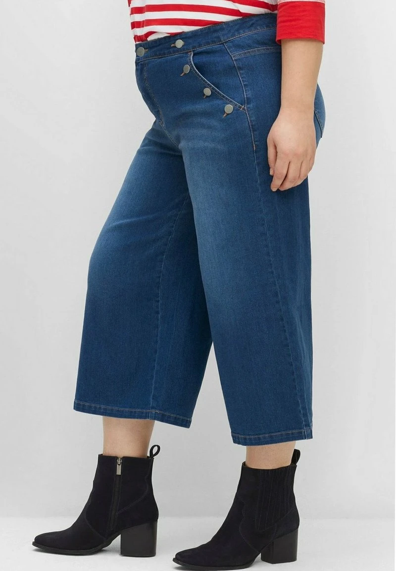 Sheego Flared Jeans - Blue Used Denim 6 Sheego Flared Jeans - Blue Used Denim – Bild 4