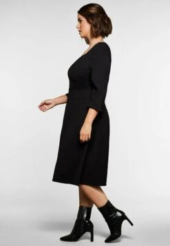 Sheego Jerseykleid - Schwarz 12 Sheego Jerseykleid - Schwarz -Sheego 9f4338cb1a3b4db29c0a3abbd0bcb34d