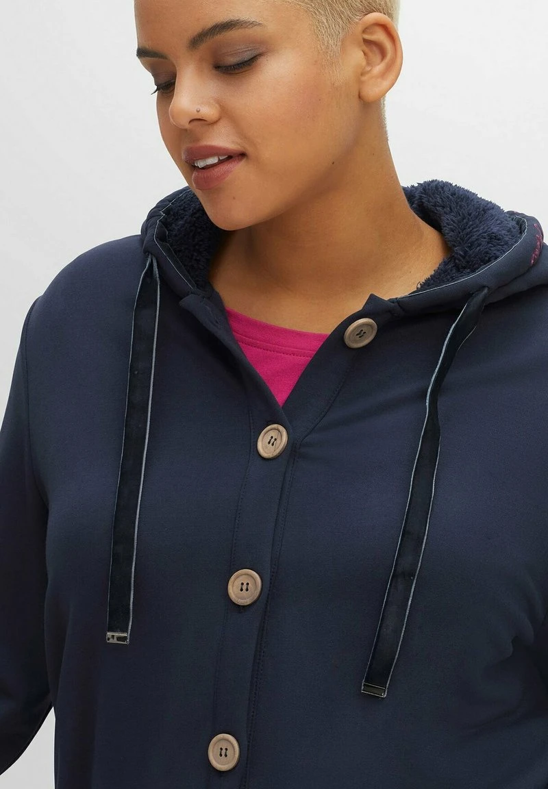 Sheego Sweatjacke - Nachtblau 7 Sheego Sweatjacke - Nachtblau – Bild 5