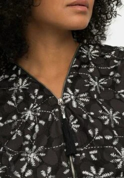 Sheego MESH - Bluse - Schwarz Gemustert 11 Sheego MESH - Bluse - Schwarz Gemustert -Sheego a220651635da4e48aa0e7d9cfed6fb81