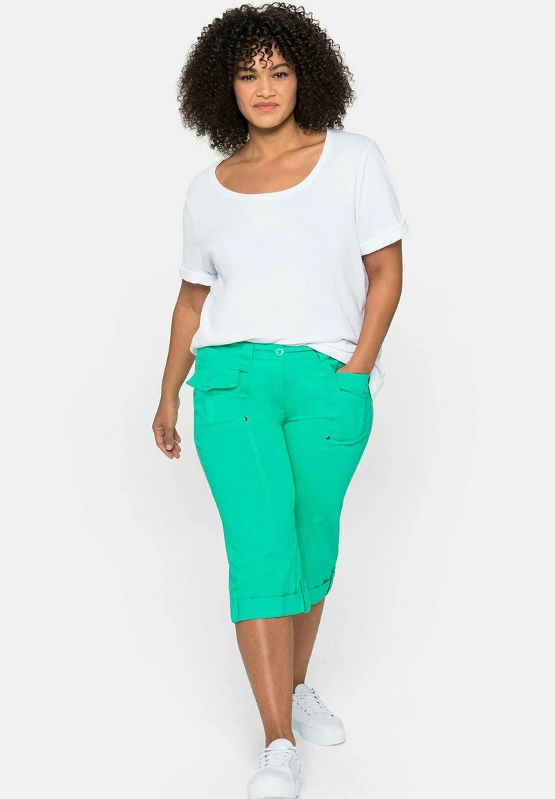 Sheego Shorts - Blattgrün 4 Sheego Shorts - Blattgrün – Bild 2