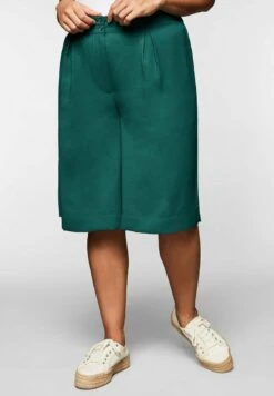 Sheego Shorts - Opalgrün