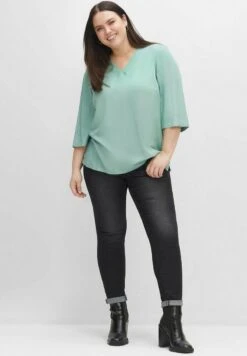 Sheego Bluse - Salbeigrün 9 Sheego Bluse - Salbeigrün -Sheego c043b735b42146a3a62ccbcd9790e151