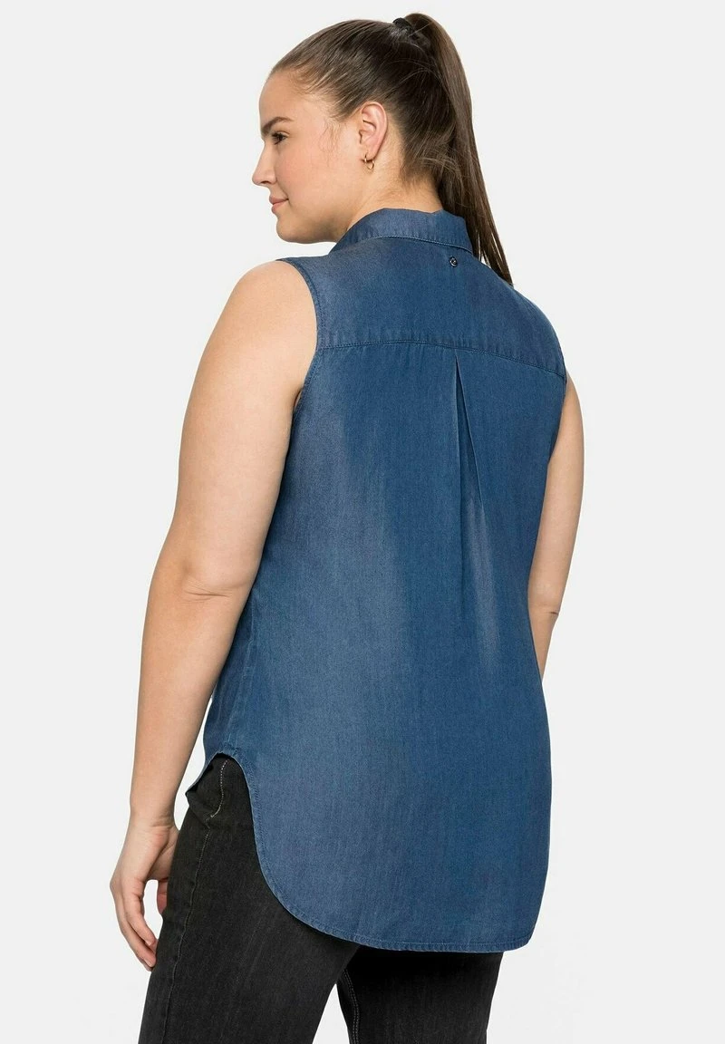 Sheego Hemdbluse - Light Blue Denim 5 Sheego Hemdbluse - Light Blue Denim – Bild 3