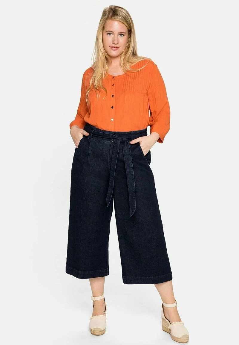 Sheego Flared Jeans - Dark Blue Denim 4 Sheego Flared Jeans - Dark Blue Denim – Bild 2