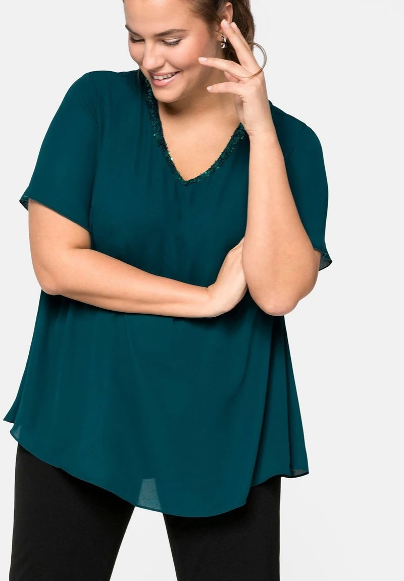 Sheego Bluse - Deep Green 6 Sheego Bluse - Deep Green – Bild 4