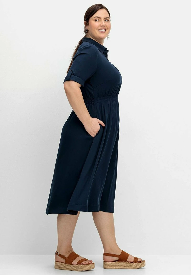 Sheego Blusenkleid - Nachtblau 4 Sheego Blusenkleid - Nachtblau – Bild 2