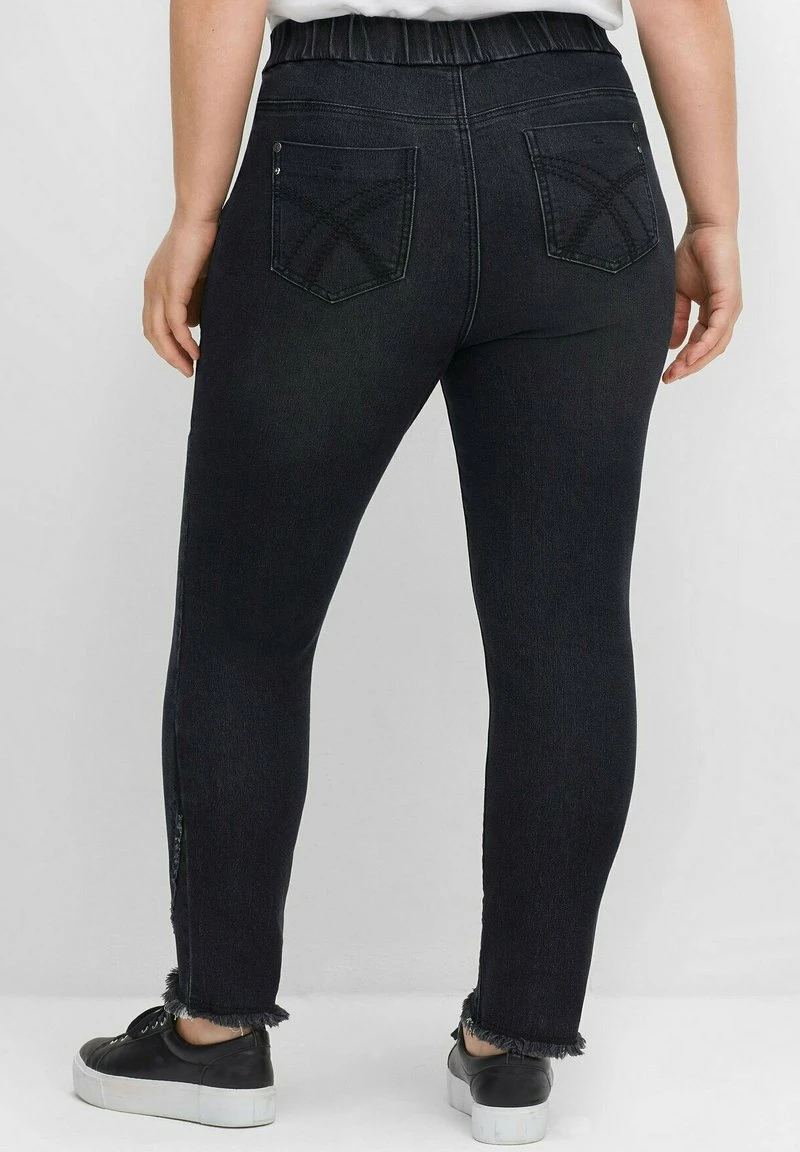 Sheego Jeans Slim Fit - Black Denim 5 Sheego Jeans Slim Fit - Black Denim – Bild 3