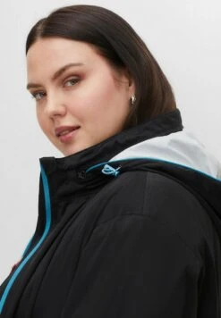 Sheego Outdoorjacke - Schwarz 11 Sheego Outdoorjacke - Schwarz -Sheego ece1e6c32eaf4bc19b77c8b4b9de75a8