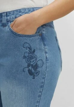 Sheego Jeans Straight Leg - Blue Denim 11 Sheego Jeans Straight Leg - Blue Denim -Sheego f57714168e02436eaa850593e6a7ce3e