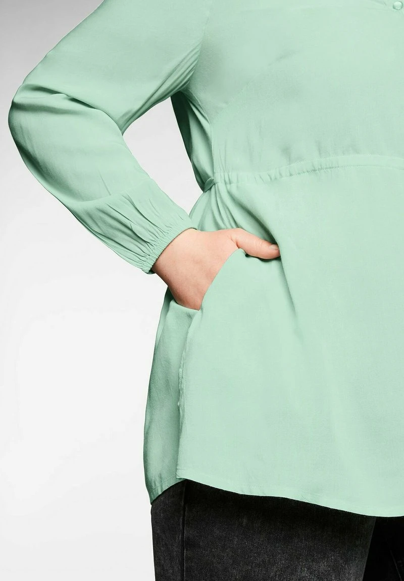 Sheego Hemdbluse - Pudergrün 6 Sheego Hemdbluse - Pudergrün – Bild 4